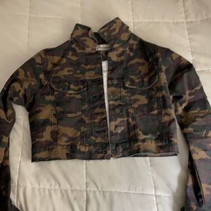 Vamo denim jacket cropped